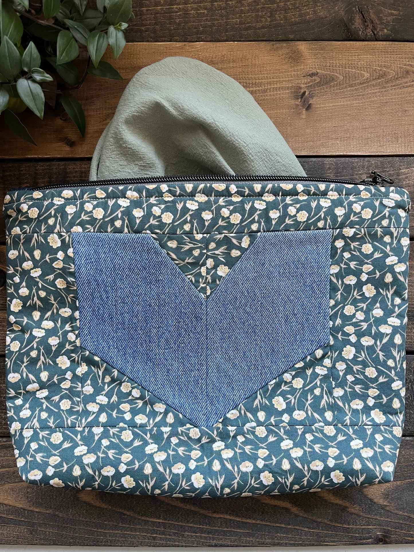 Quilted Heart Notions Pouch